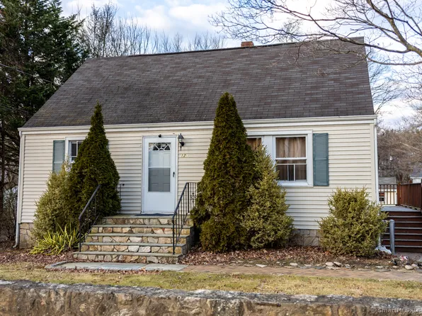 126 Red Oak Road, Bridgeport, CT 06606