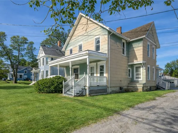 212-214 Lewis St, Geneva, NY 14456