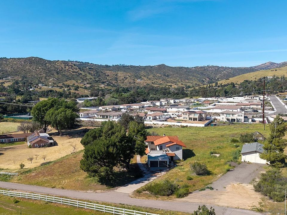 1st image of 4829 Dehesa Rd