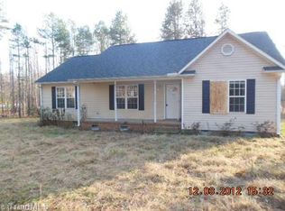 1420 High Ridge Rd, Mebane, NC 27302