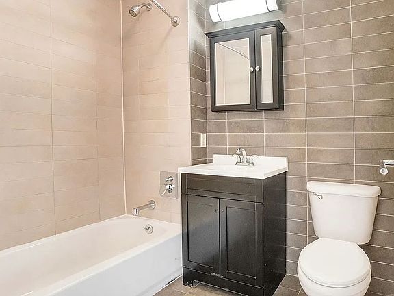 5th image of 574 4th Ave APT 12A