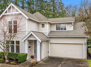 327 226th Ln NE UNIT 157, Sammamish, WA
