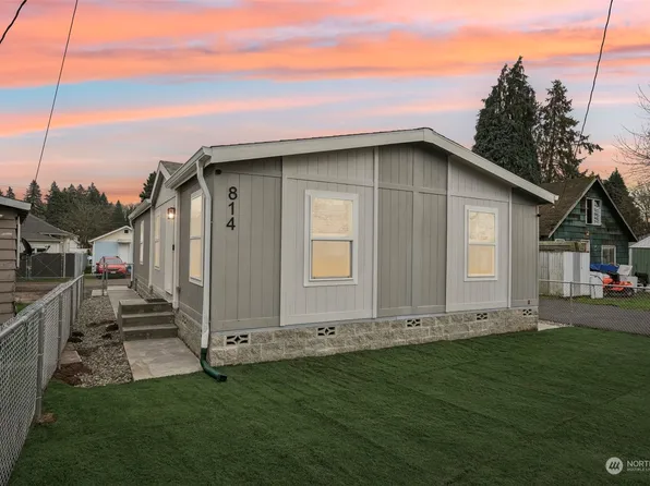 814 Wood Avenue, Kelso, WA 98626