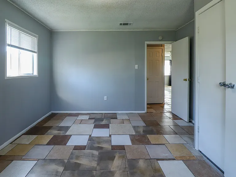 1309 Greenwood Ave — Photo 13