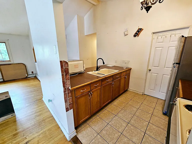 12 Nord Park Blvd — Photo 18