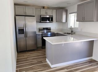 Camarilla Ave 6439, Yucca Valley, CA 92284