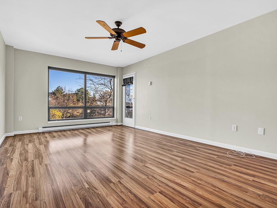 148 Breakwater Dr South Portland, ME, 04106 Apartments for Rent Zillow