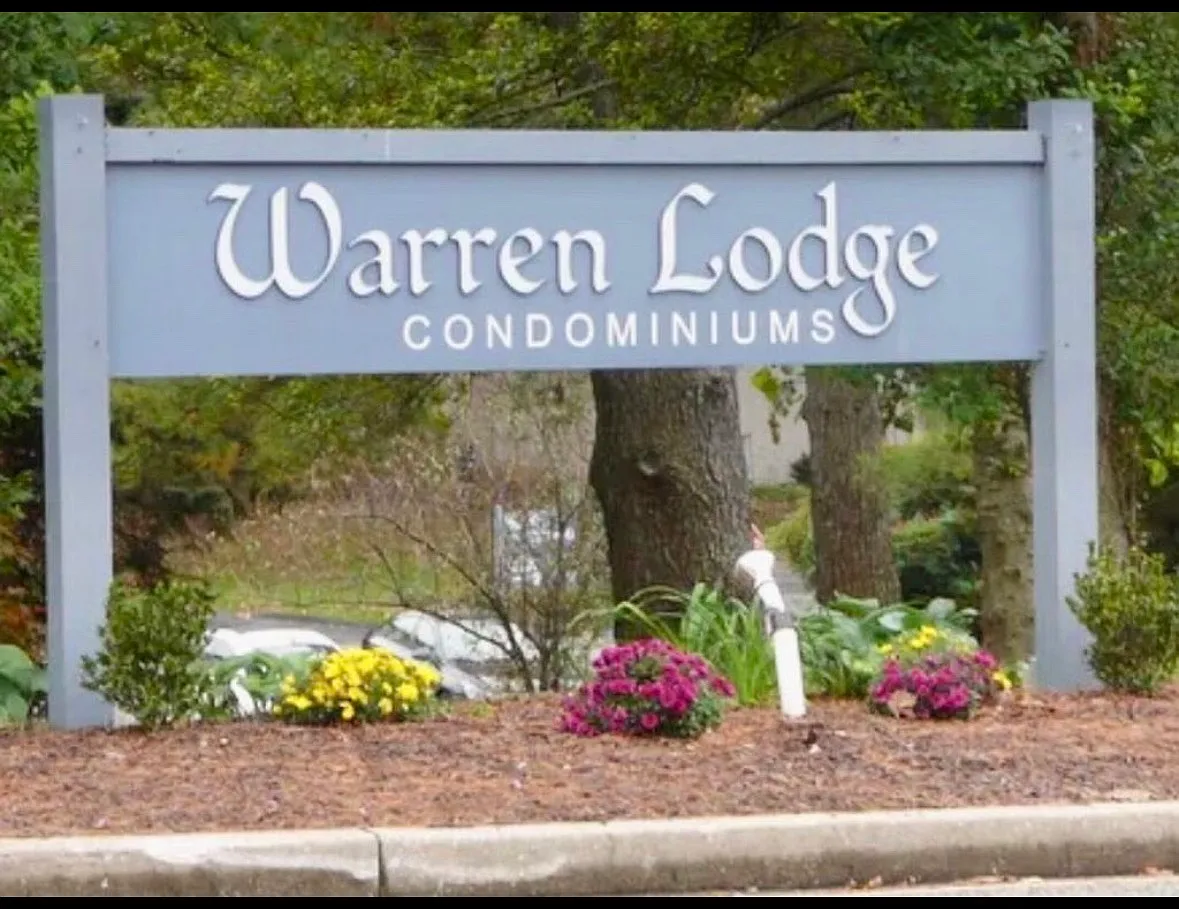 2 bed, 986 sqft, $1,600 — Photo 1