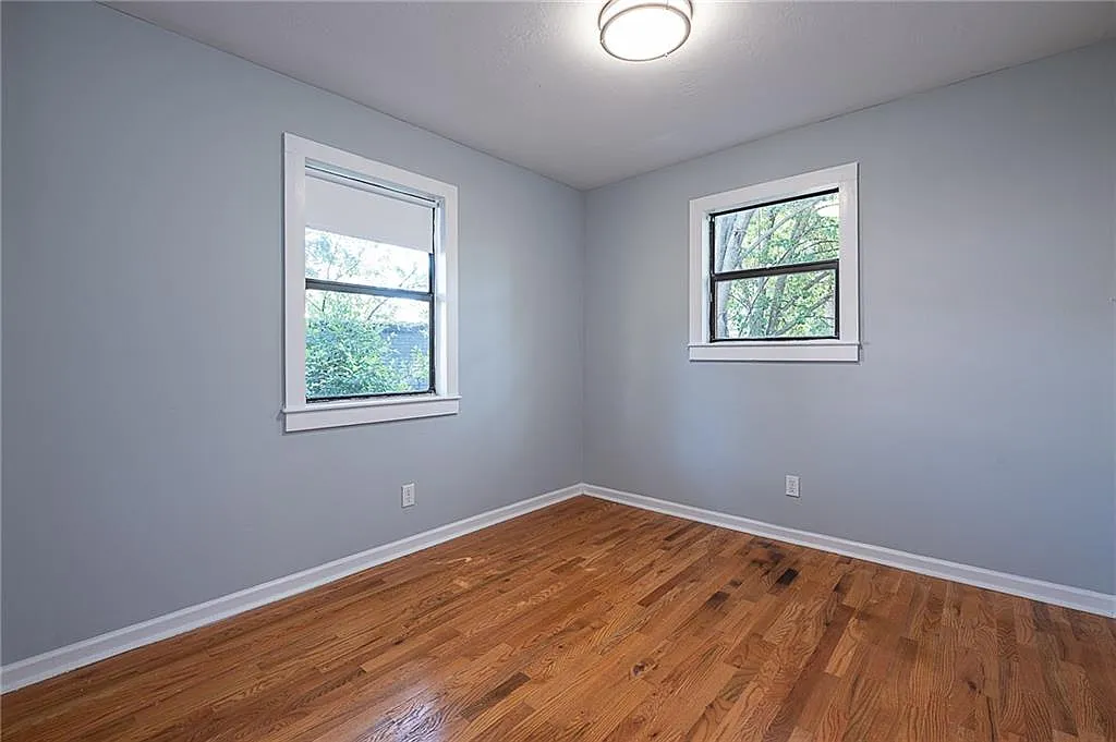 2 bed, 2.0 bath, 1000 sqft, $2,500 — Photo 4