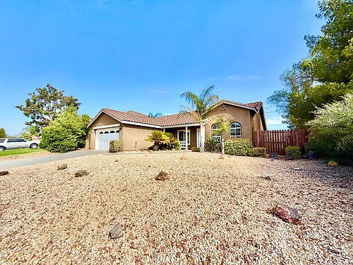 102 Goldenrod Ave Photo 1