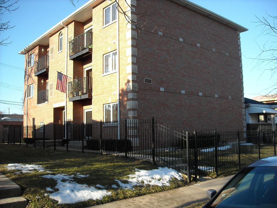 1st image of 6572 N Northwest Hwy APT 3N