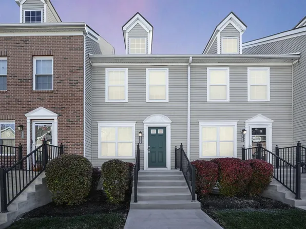 8326 Bruntsfield Rd, Columbus, OH 43235