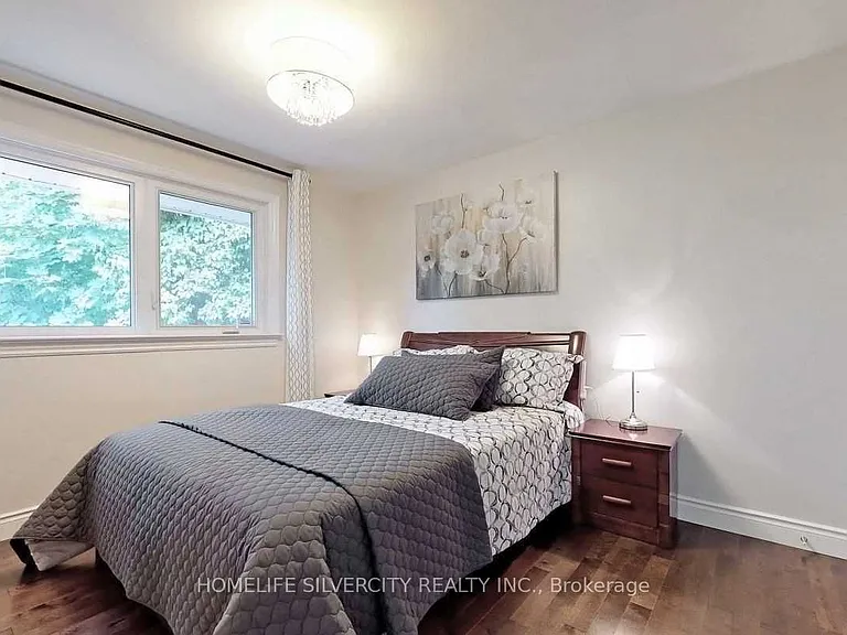 256 Weighton Dr — Photo 12