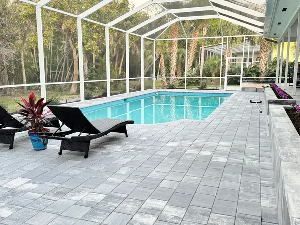 308 Sharwood Dr, Naples, FL 34110