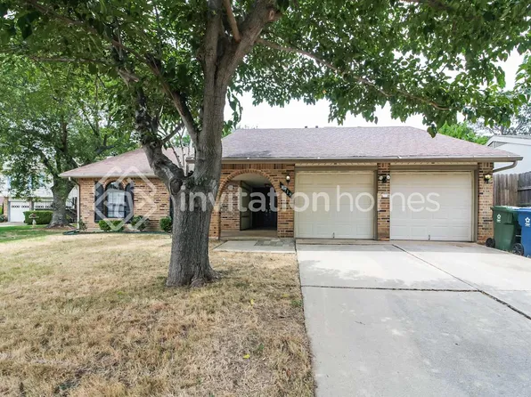 3718 Twin Oaks Ct, Flower Mound, TX 75028