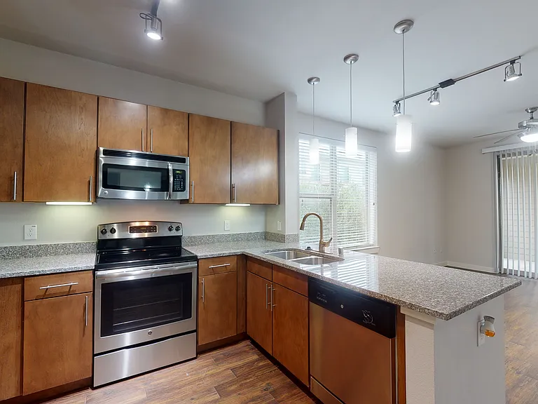 The District At Cypress Waters - Parson's Green — Photo 374