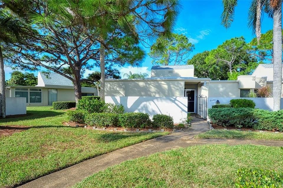 1st image of 2491 Crispin Ct #E3