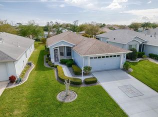 5601 Aurora Dr, Leesburg, FL 34748