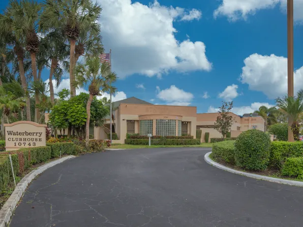 10867 Waterberry Court, Boca Raton, FL 33498