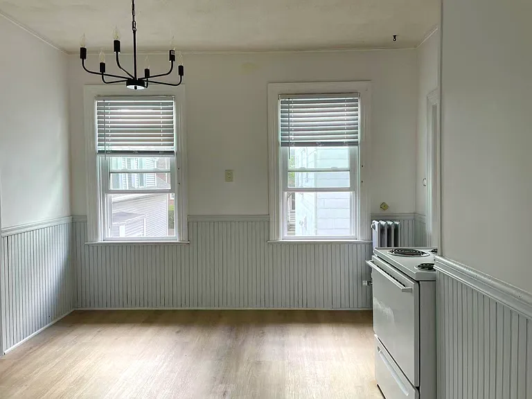 87 E Manning St #2 — Photo 12