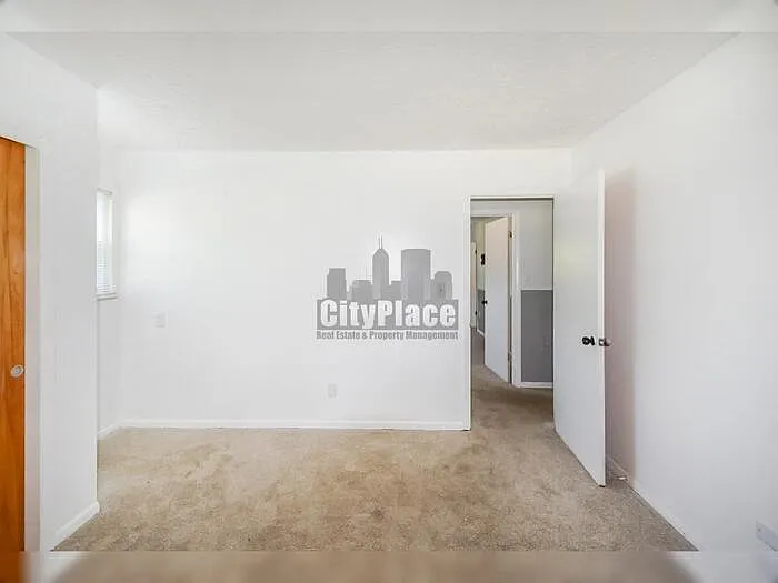 636 Oak Dr — Photo 19