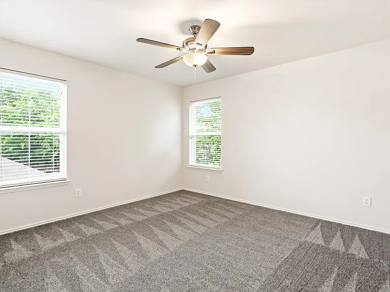 1356 N Cozumel St — Photo 24