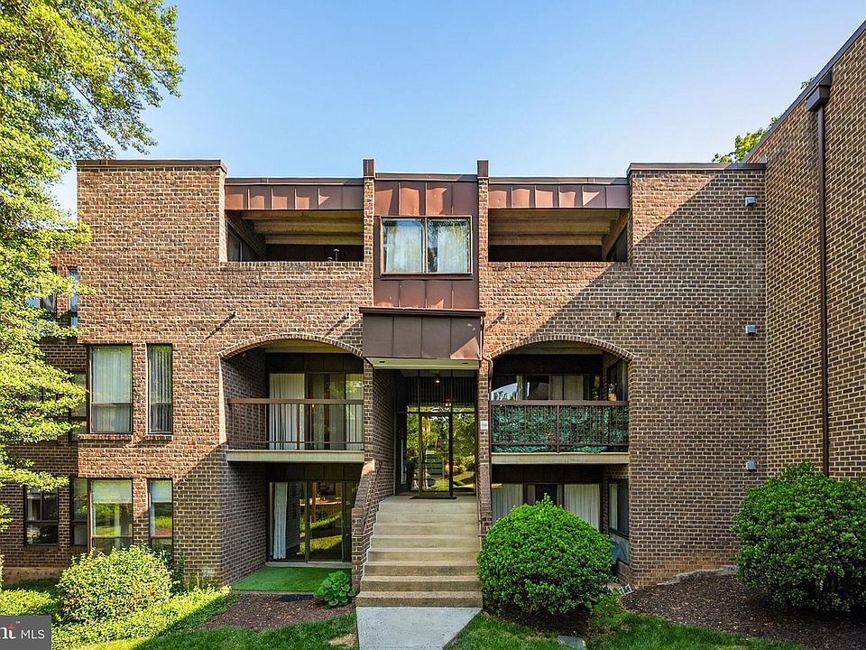 1st image of 11240 Chestnut Grove Sq APT 157