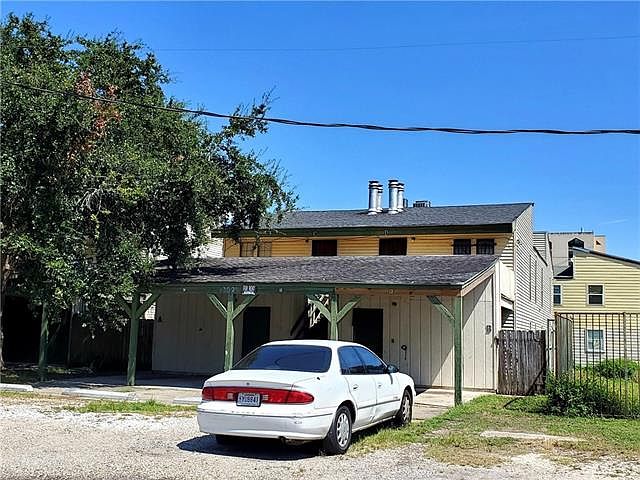 1st image of 8021 Trapier Ave