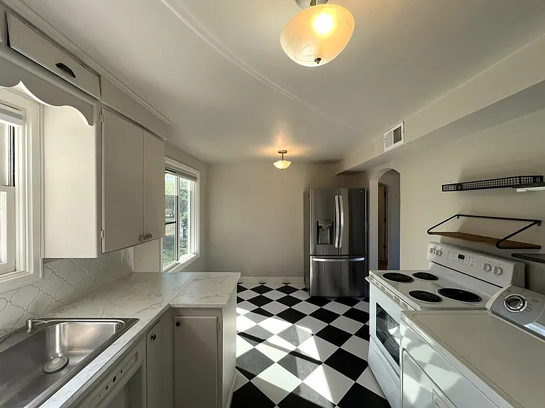 4815 W Alpine St — Photo 12