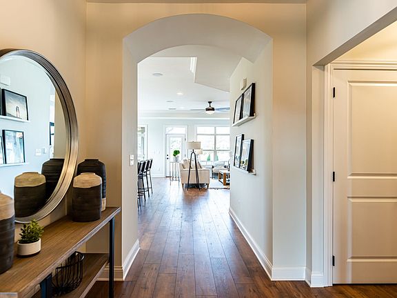 Epcon Torino II Interior entry