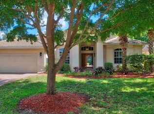 7054 Sugar Magnolia Cir, Naples, FL 34109