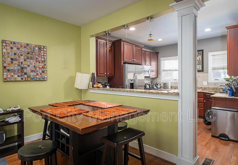 9 Yogurt Ln #4 — Photo 6