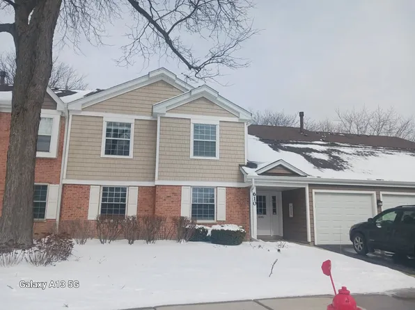 610 Berkley Ct Unit Z1, Schaumburg, IL 60194