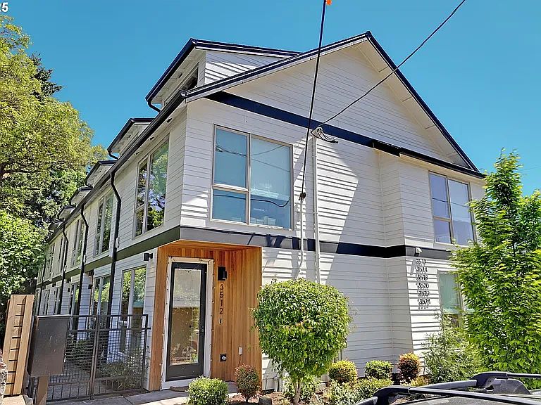 1st image of 3512 N Haight Ave