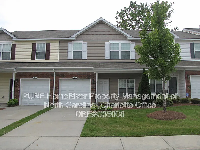 3 bed, 2.5 bath, 1553 sqft, $1,850 — Photo 1