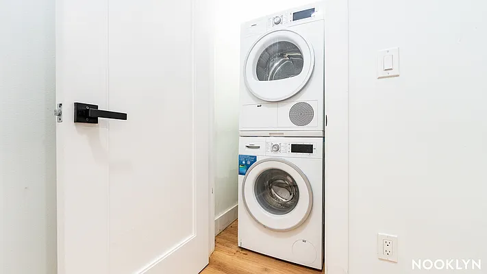 Rented by Nooklyn NYC LLC | media 16