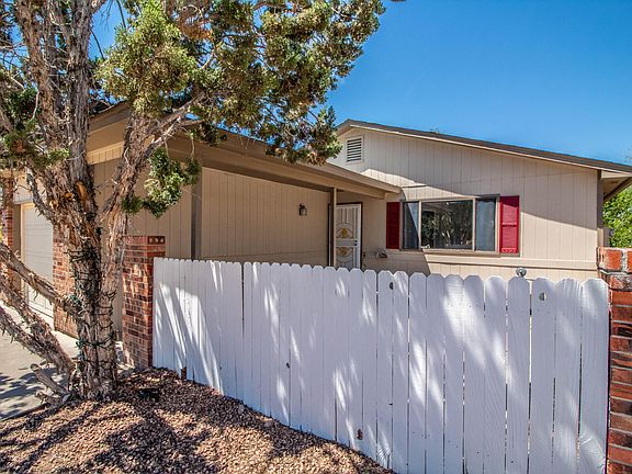 5th image of 3411 Monterey Cir