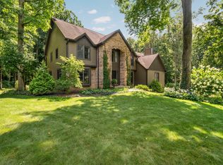 1623 Wildwood Ln, Saline, MI 48176