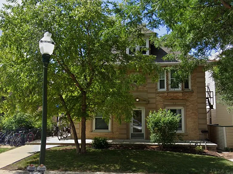 10 Langdon St #B — Photo 9