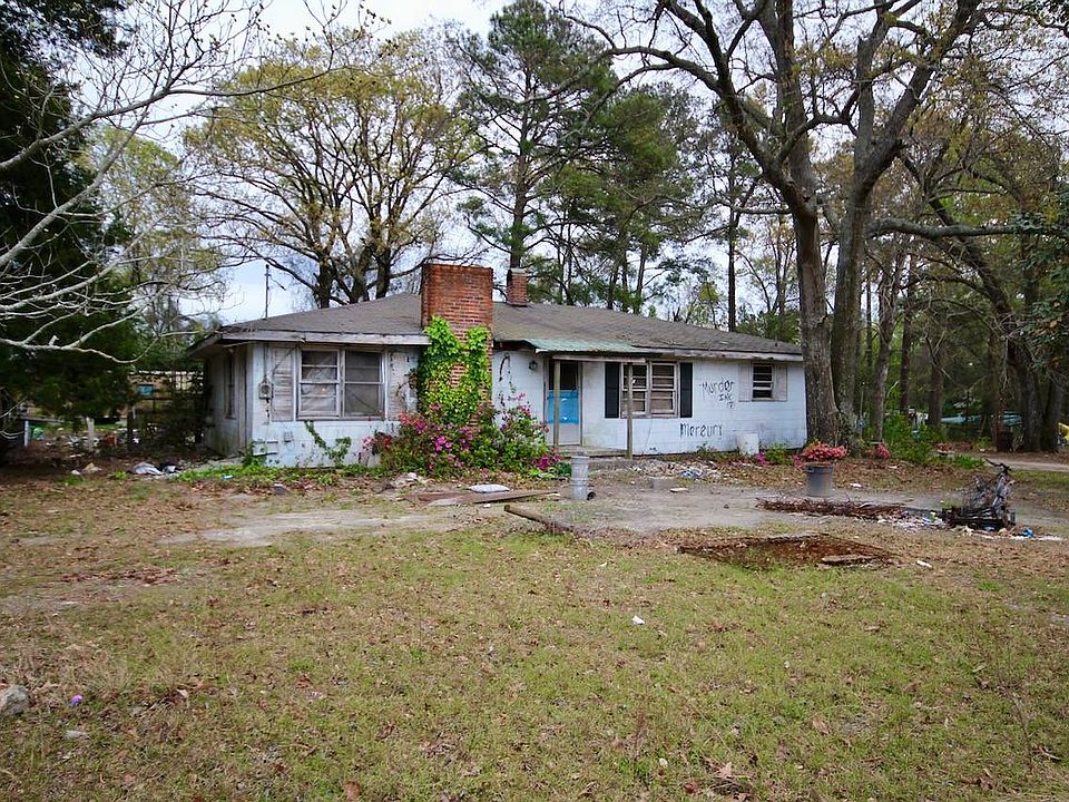 1st image of 2414 S Purvis Dr