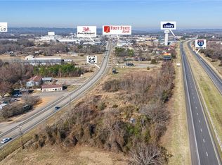 3655 E Main St, Russellville, AR 72802