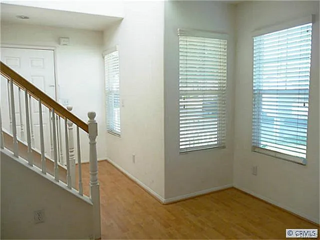 9430 Cedar St — Photo 8