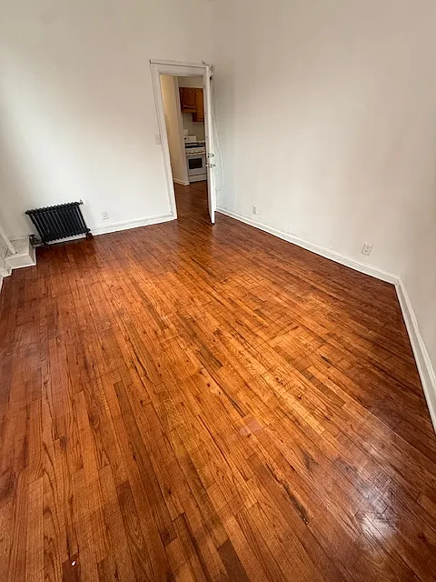 Building Photo - 271 W 119th St #2E