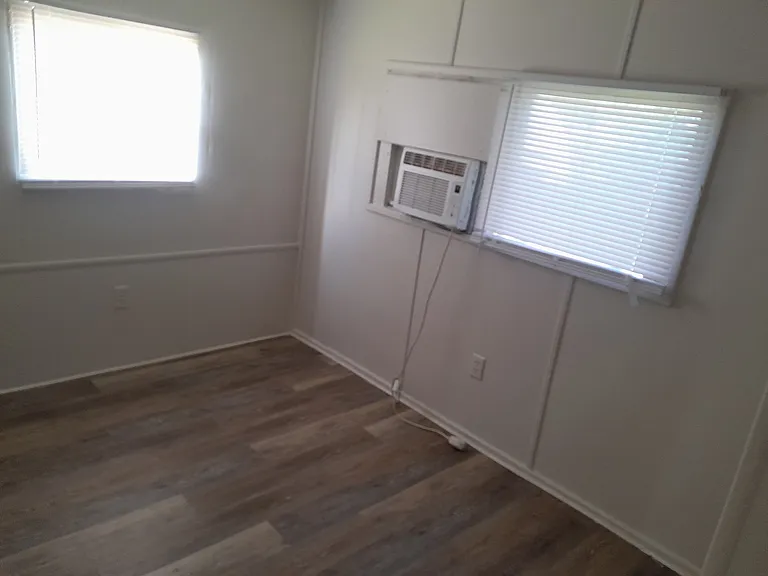7335 Grand Prairie Hwy #3 — Photo 12