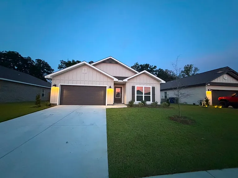 14902 Dalton Cir — Photo 1