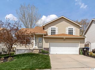17858 Olive St, Omaha, NE 68136