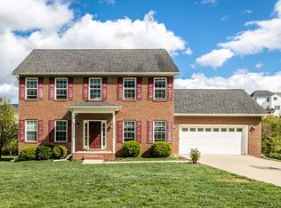 181 David Cir, Penn Laird, VA 22846