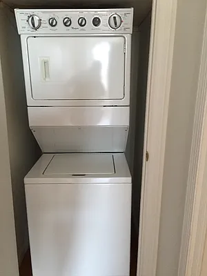 Rented by EXR | media 9