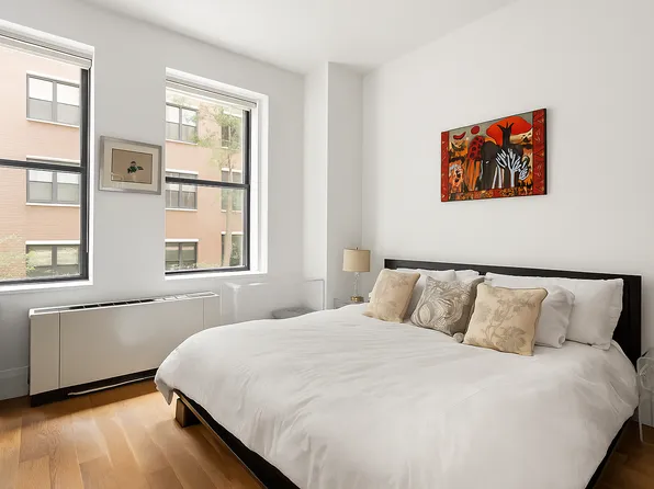 71 Nassau Street image 4 of 5