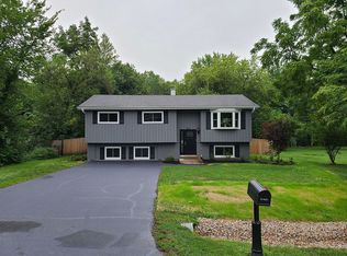 29W330 Pine Ave, West Chicago, IL